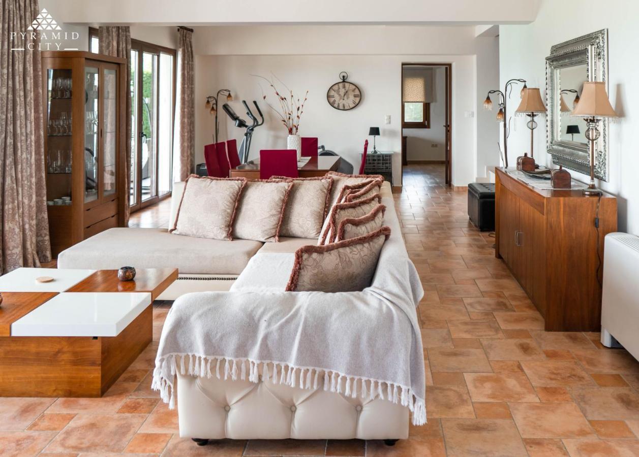 Luxury Villa Hera - Beachfront Roda  Extérieur photo