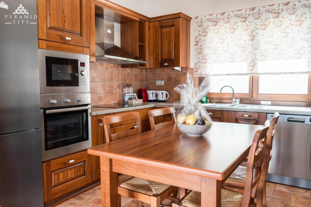 Luxury Villa Hera - Beachfront Roda  Extérieur photo