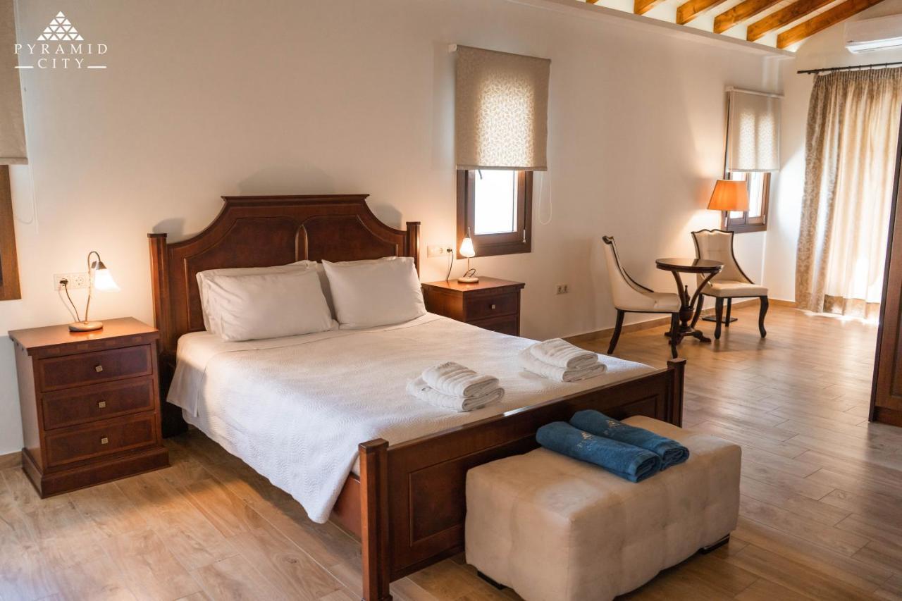 Luxury Villa Hera - Beachfront Roda  Extérieur photo